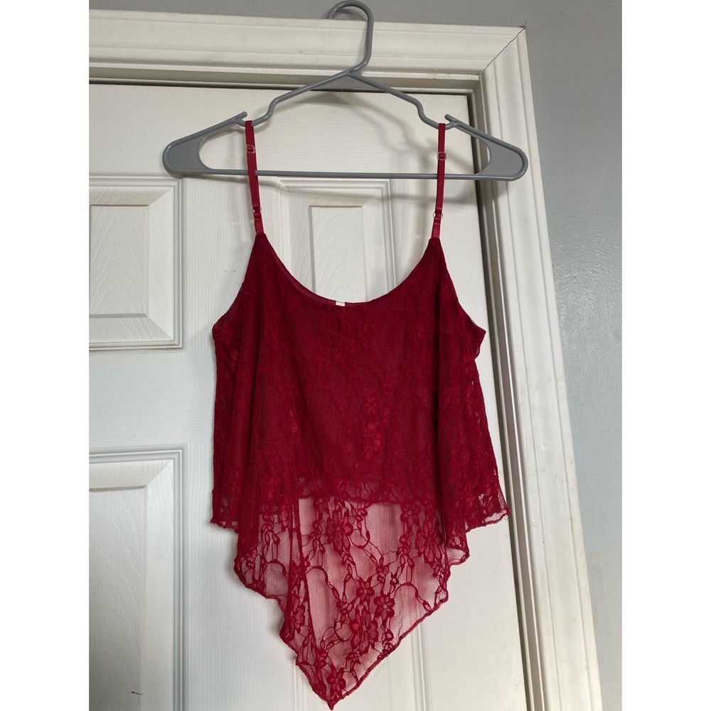 Burgundy cropped tank top